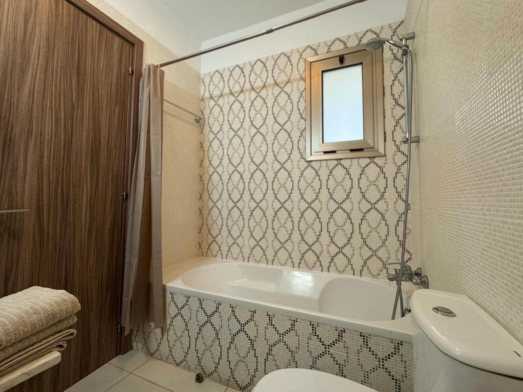 Halcyon Central Apartment Larnaca Dış mekan fotoğraf